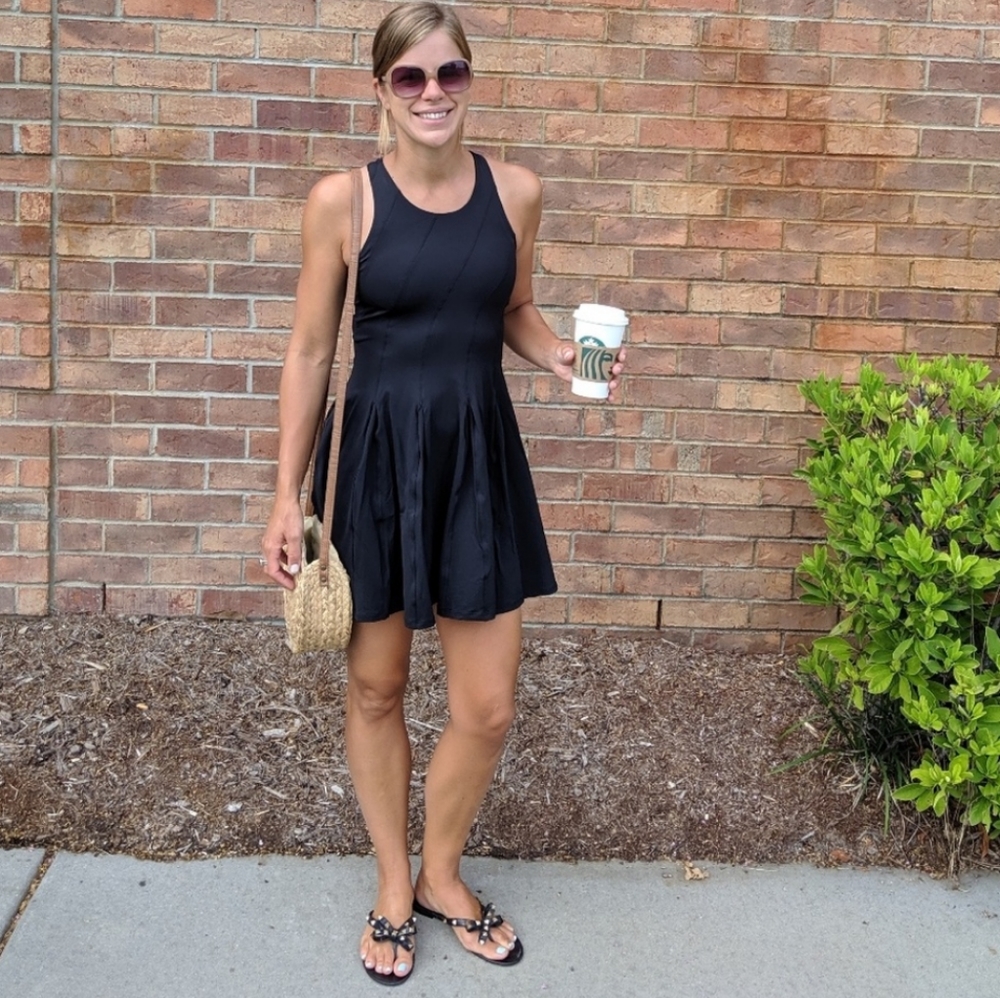 Lululemon black dress